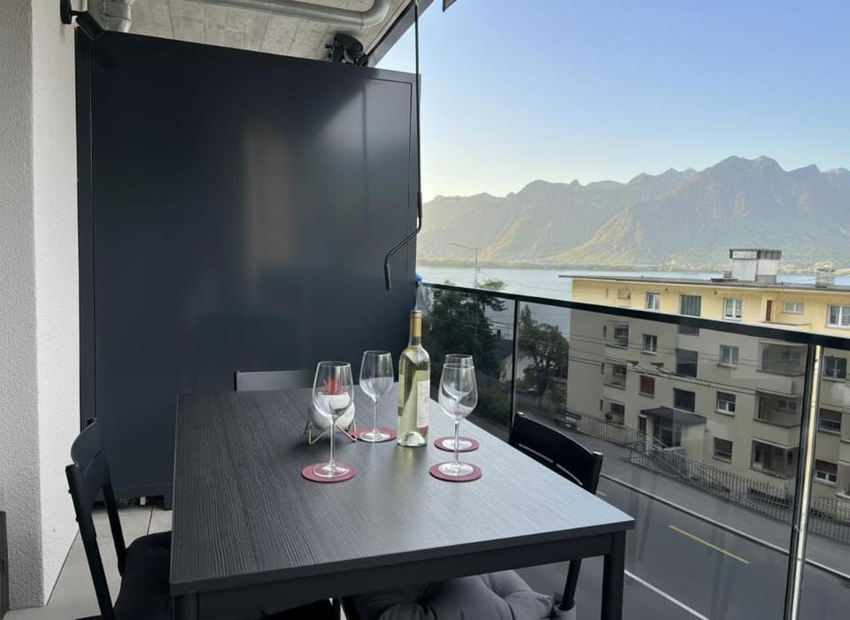 Balcony/Terrace, Lake view, Lake view, Sunset