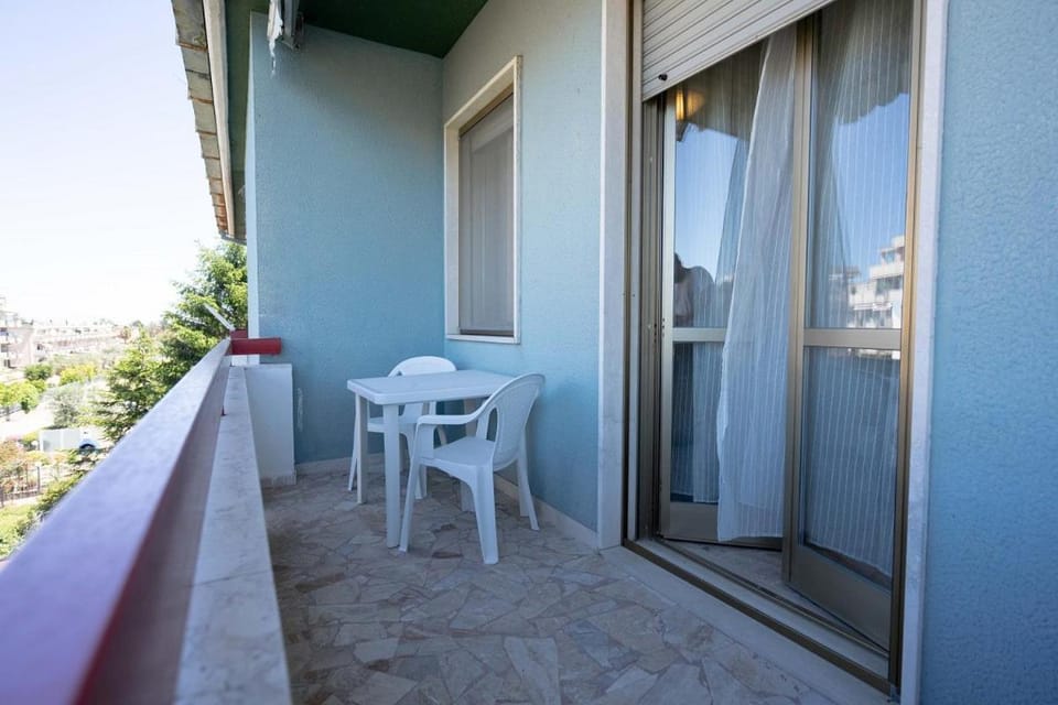 Balcony/Terrace, Dining area