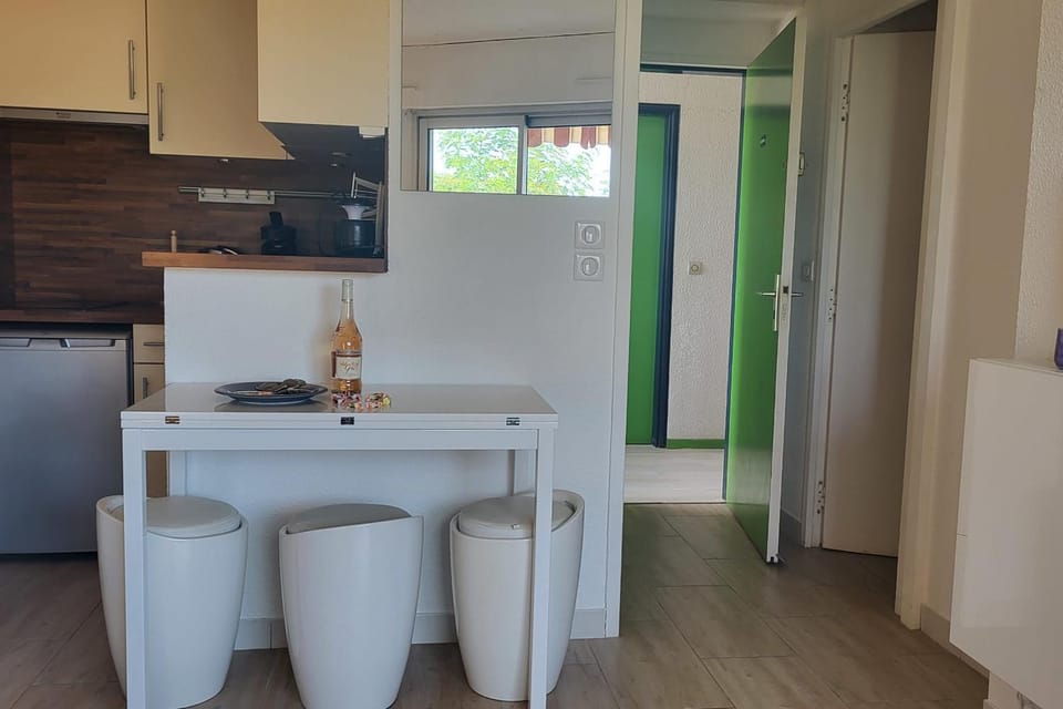 1 bedroom apartment with balcony near the beach Apartment in Saint-Raphael