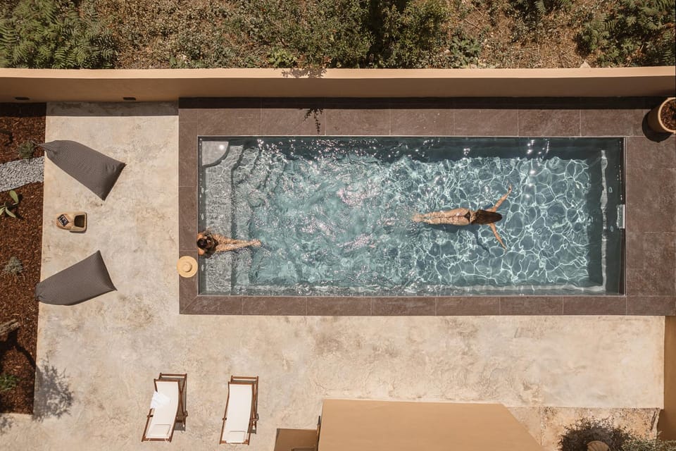 Pool view, Swimming pool, Swimming pool, sunbed