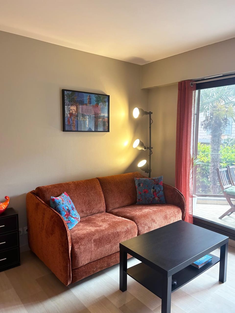 Rivoli Center Terrasse Clim Parking Apartment in Nice