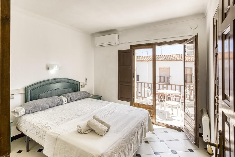 Property building, Living room, Bedroom