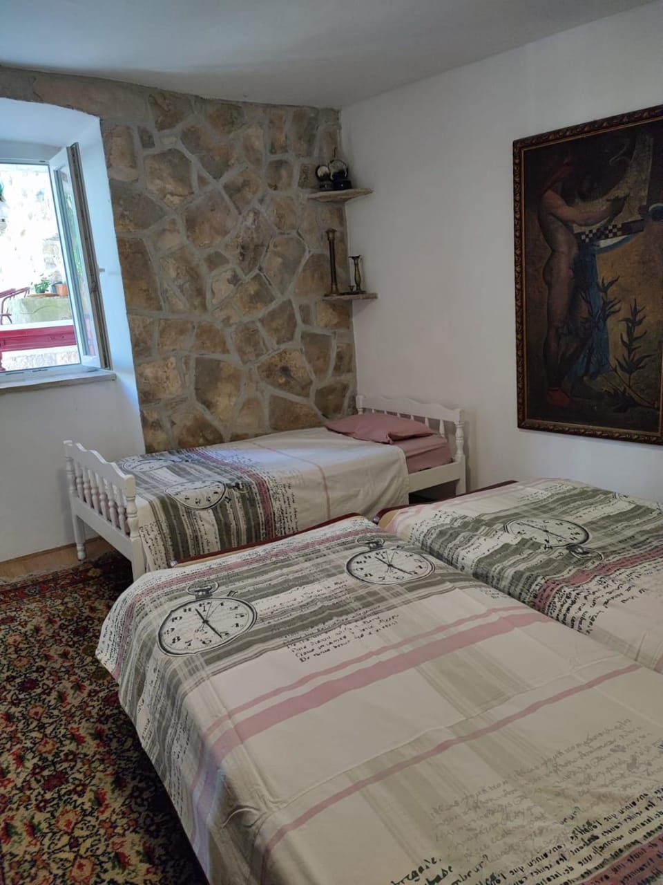 Apartment with quiet yard and garden Apartment in Split-Dalmatia County