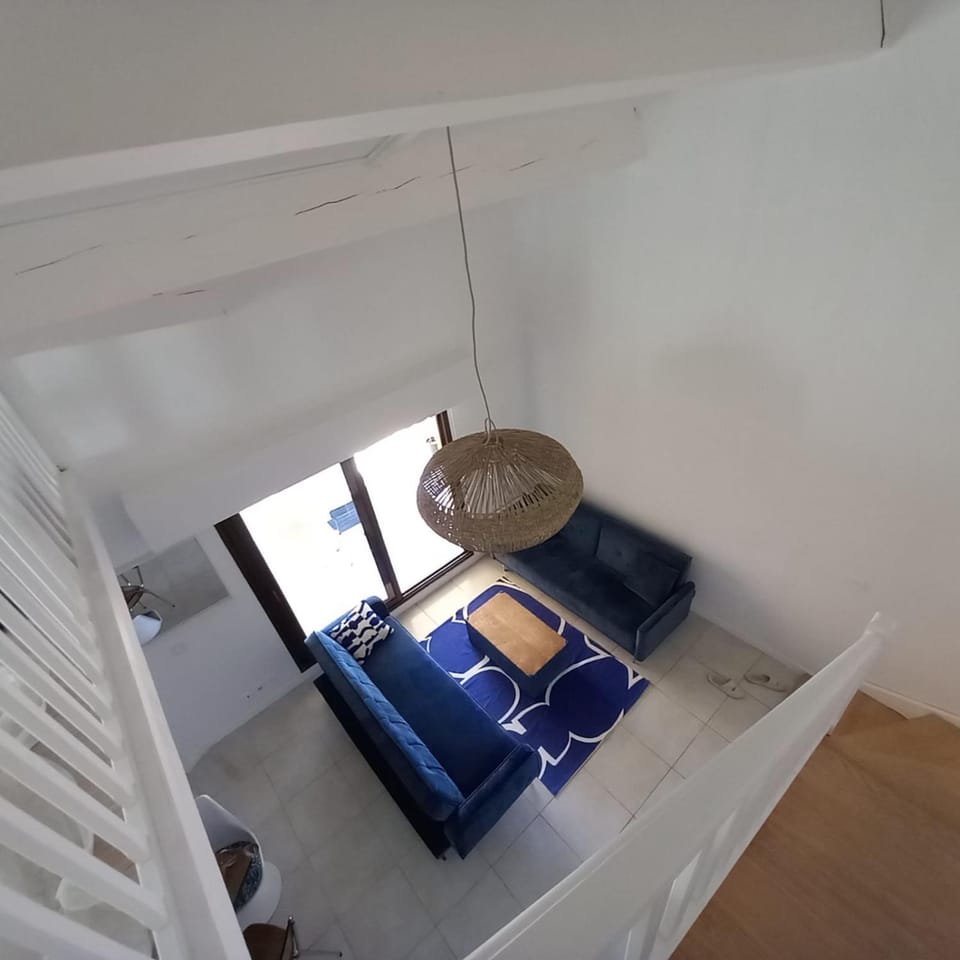 Apartment 3p with terrace on the seafront Apartment in Fréjus