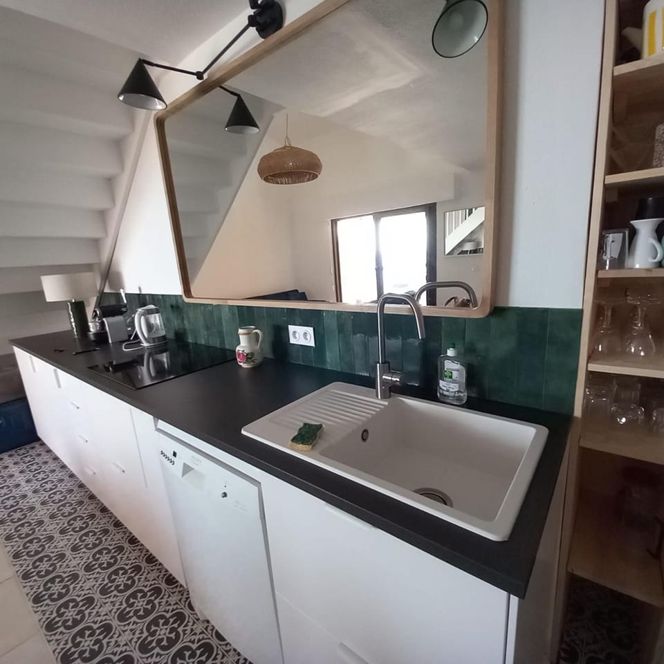 Apartment 3p with terrace on the seafront Apartment in Fréjus