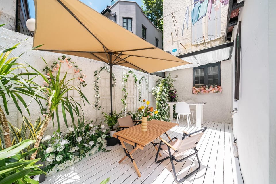 Garden, Garden view