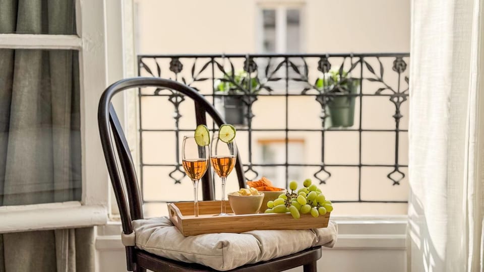 Le Repaire Tranquille Apartment in Paris
