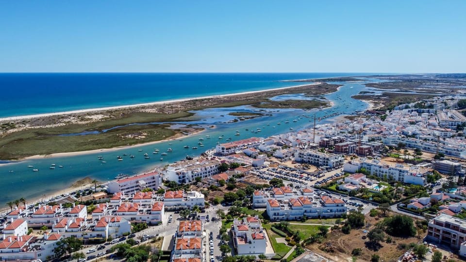 Modern 2BR Apt w- Pool & Balcony, Steps To Ria Formosa Apartment in Cabanas de Tavira