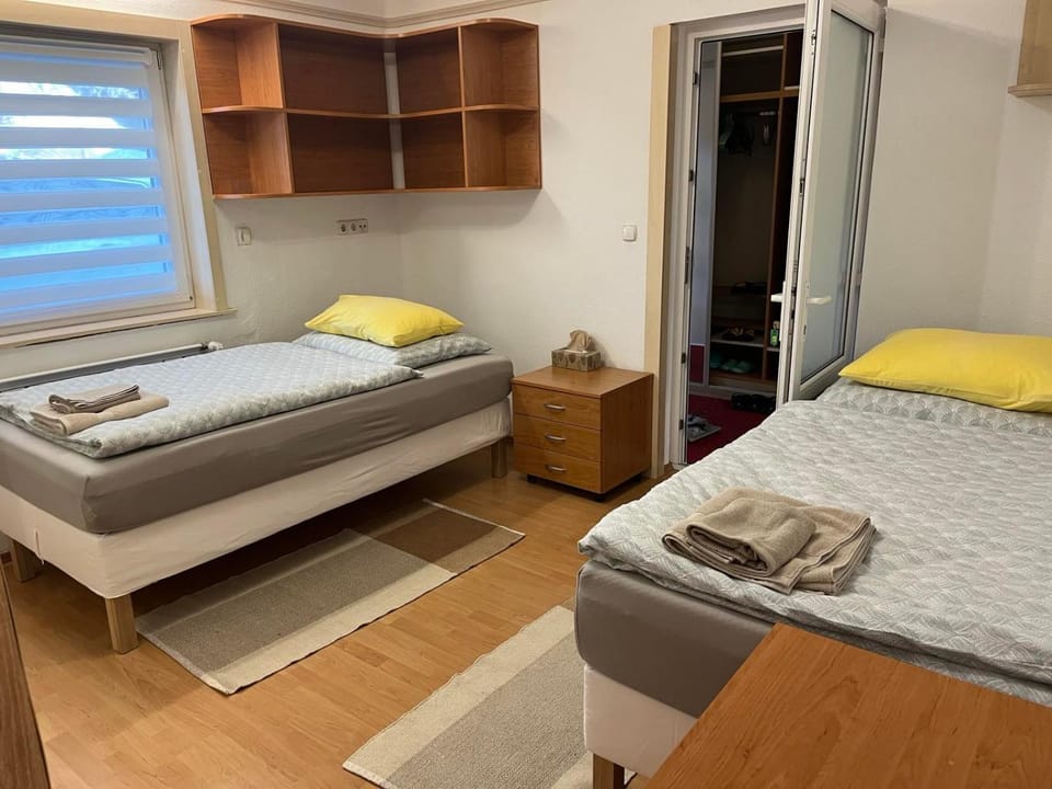 Bed, Garden, Bathroom, TV and multimedia, Balcony/Terrace, Bedroom, Garden view, heating, internet, stove, toaster, towels, wardrobe, washing machine, dryer, kitchen, air conditioner