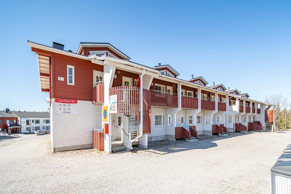 Property building, Day, Street view