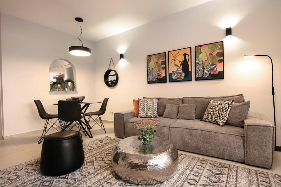 Queens Garden Residence by Staycom Apartment in Paphos