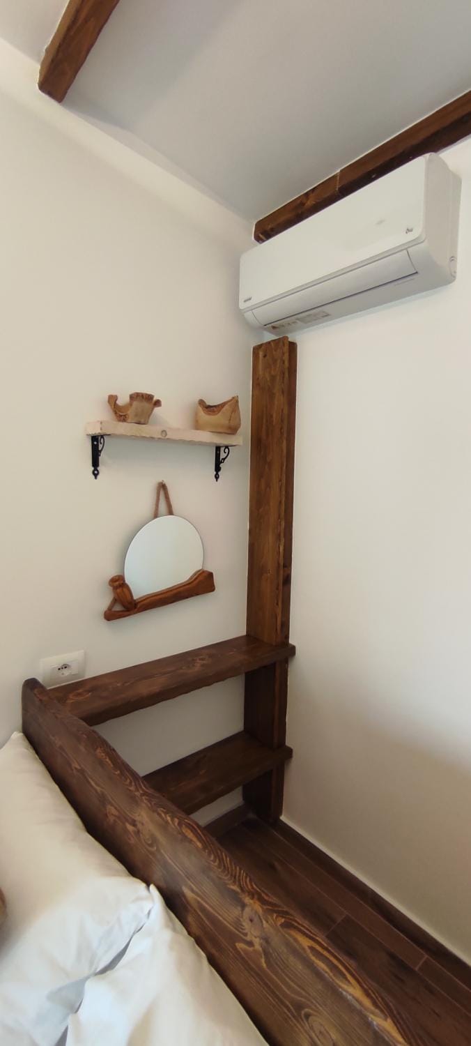 ARTISAN Studio walking distance from the beach Apartment in Sarandë