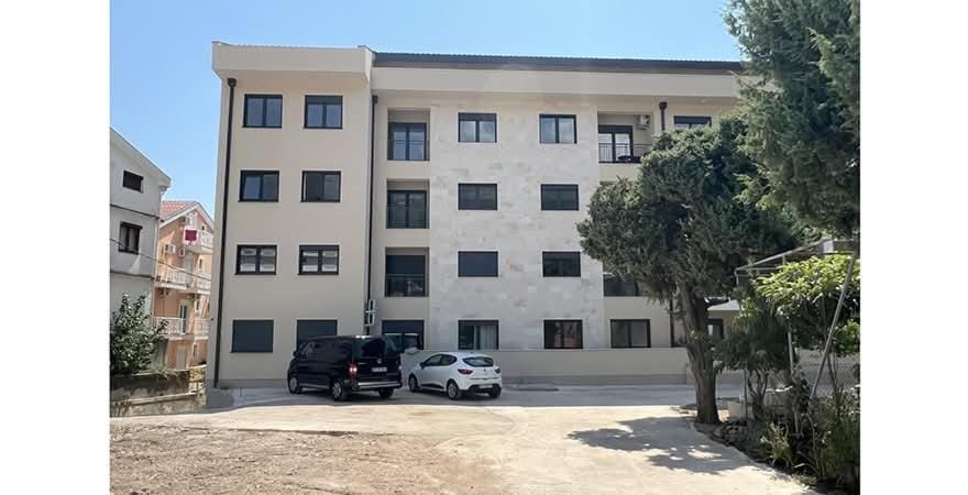 Property building, Parking