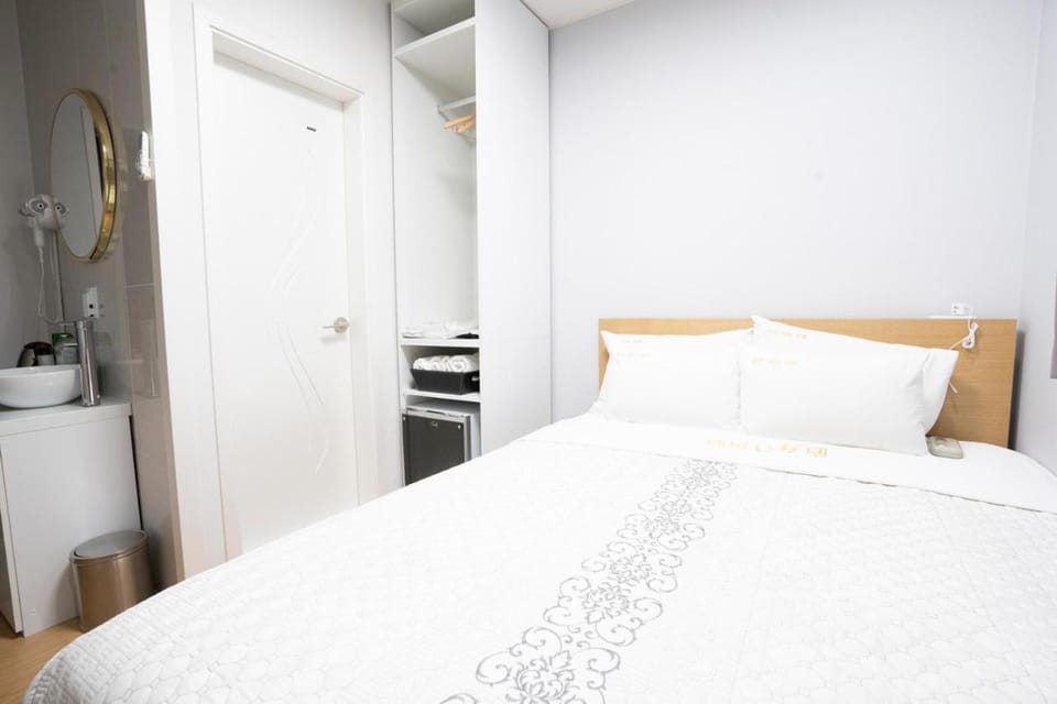 Hongdae Sinchon Theme Motel Motel in Seoul