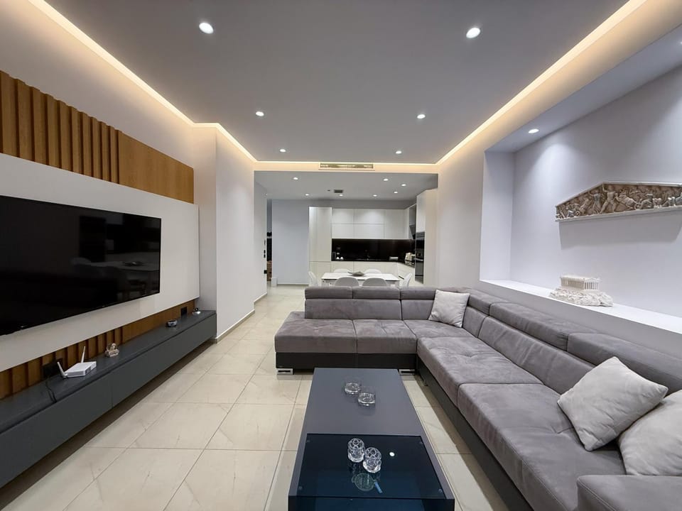 TV and multimedia, Living room, Seating area