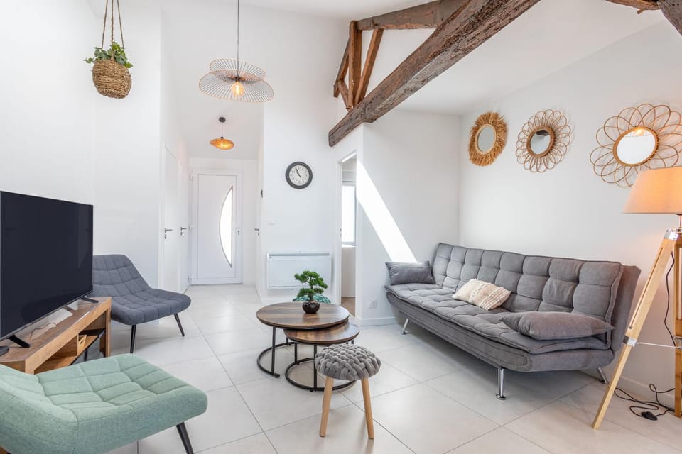 Property building, Living room