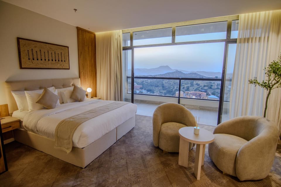 Bed, Bedroom, Mountain view