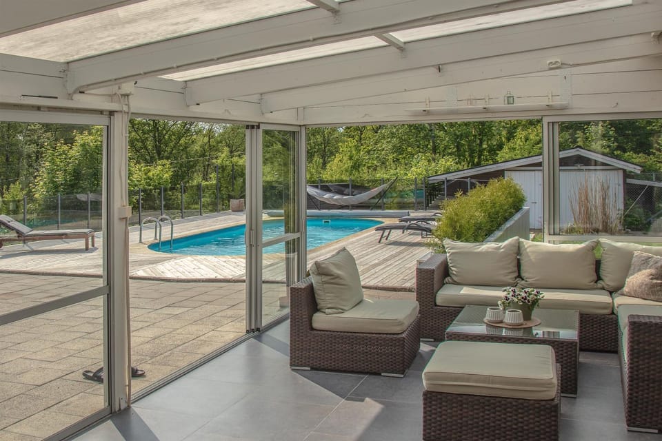 Balcony/Terrace, Pool view, Swimming pool