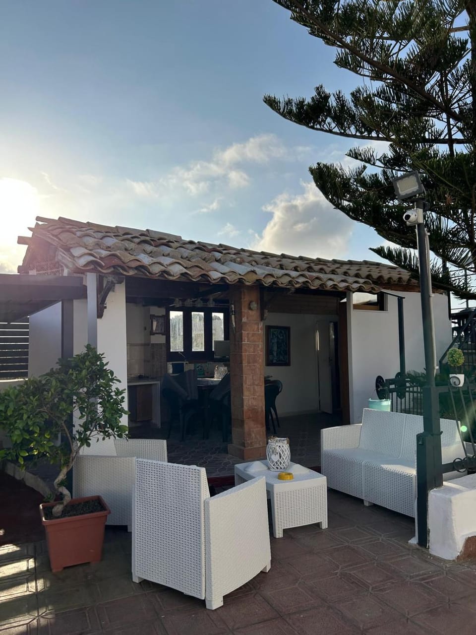 Day, BBQ facilities, View (from property/room), Balcony/Terrace, Garden view