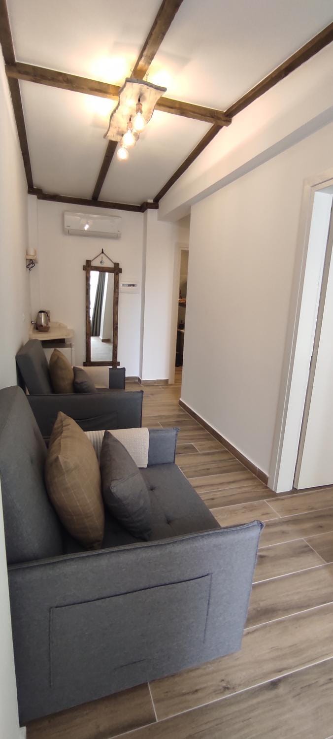 ARTISAN apartments walking distance from the beach Apartment in Sarandë