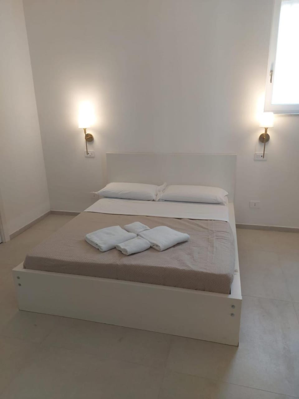 Bathroom, Bedroom
