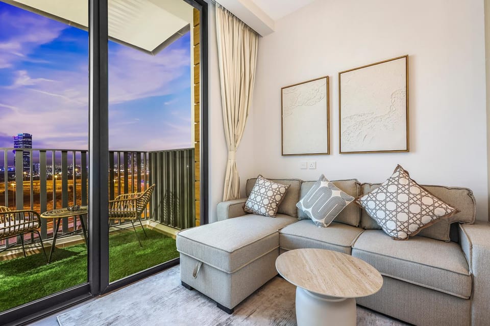 FIRST CLASS Studio Stylish Comfort Apartment in Dubai