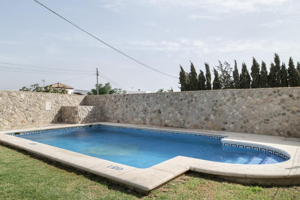 Property building, Swimming pool