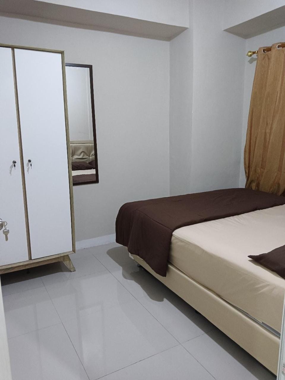 Studio sweet room Green Pramuka Square Apartment in Jakarta