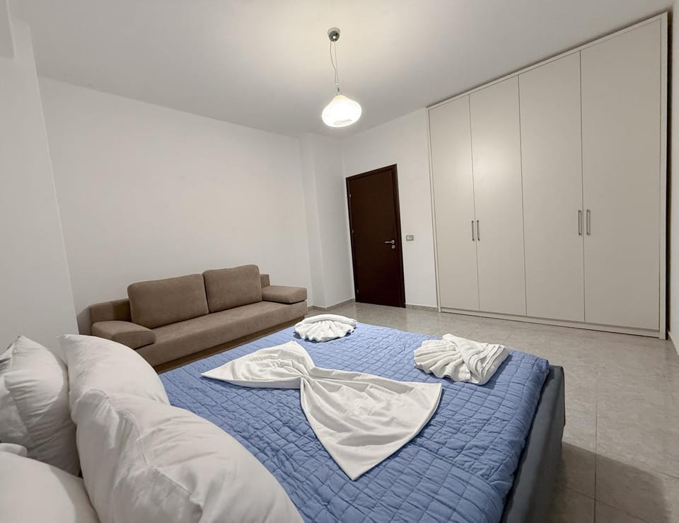 Azure Serenity Comfort 3 Apartment in Sarandë