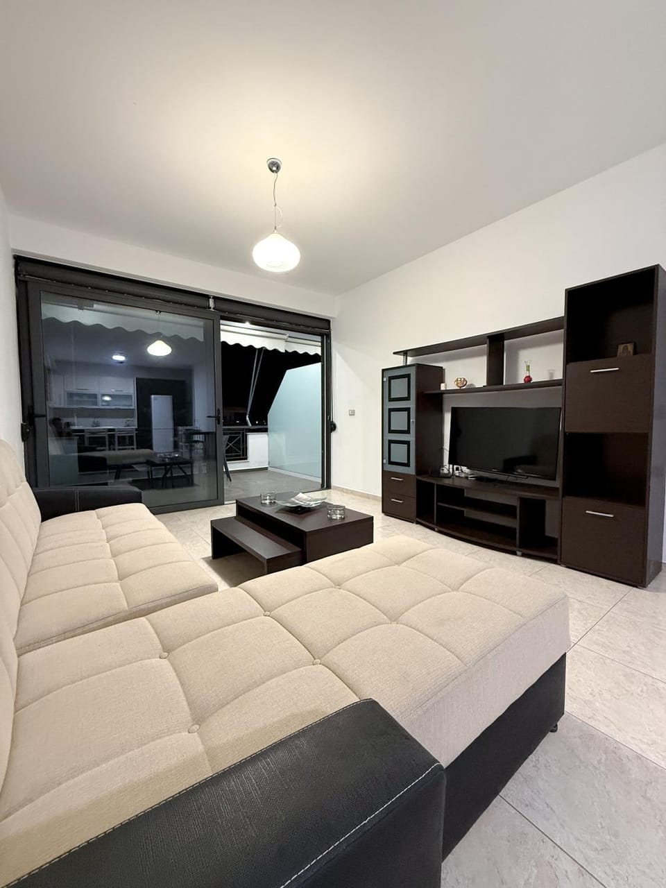 Azure Serenity Comfort 3 Apartment in Sarandë