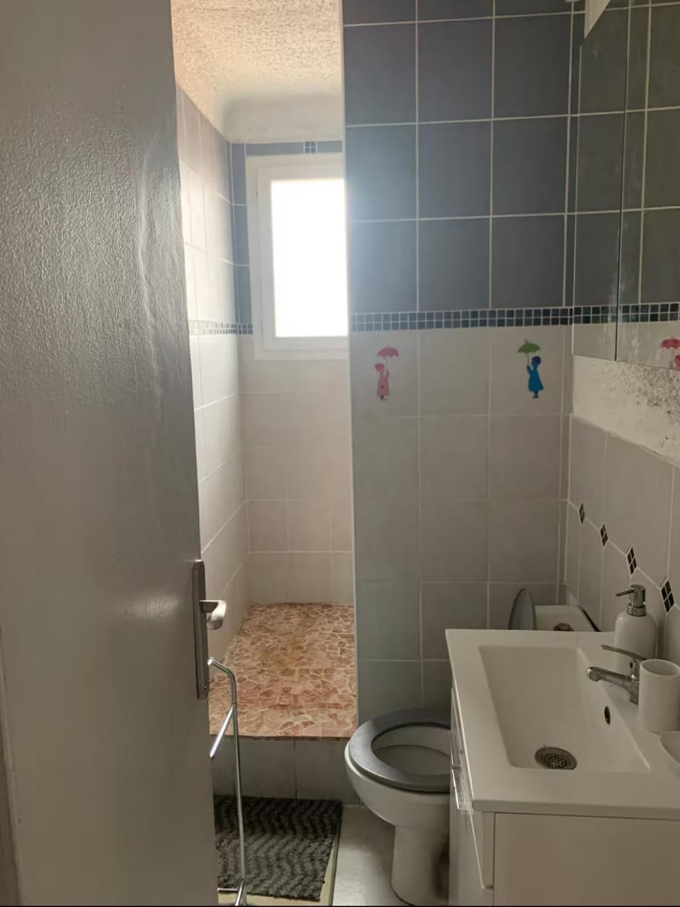 Appartement charmant dans une résidence calme Apartment in Perpignan