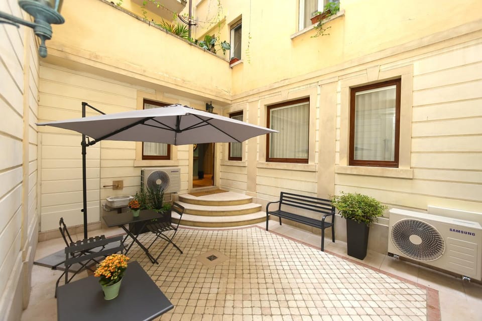 Patio, Garden, Garden view, Inner courtyard view