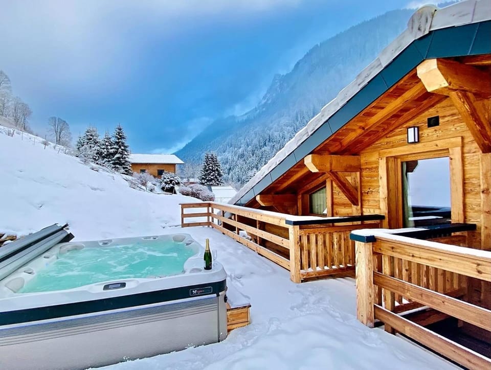 Hot Tub, Mountain view