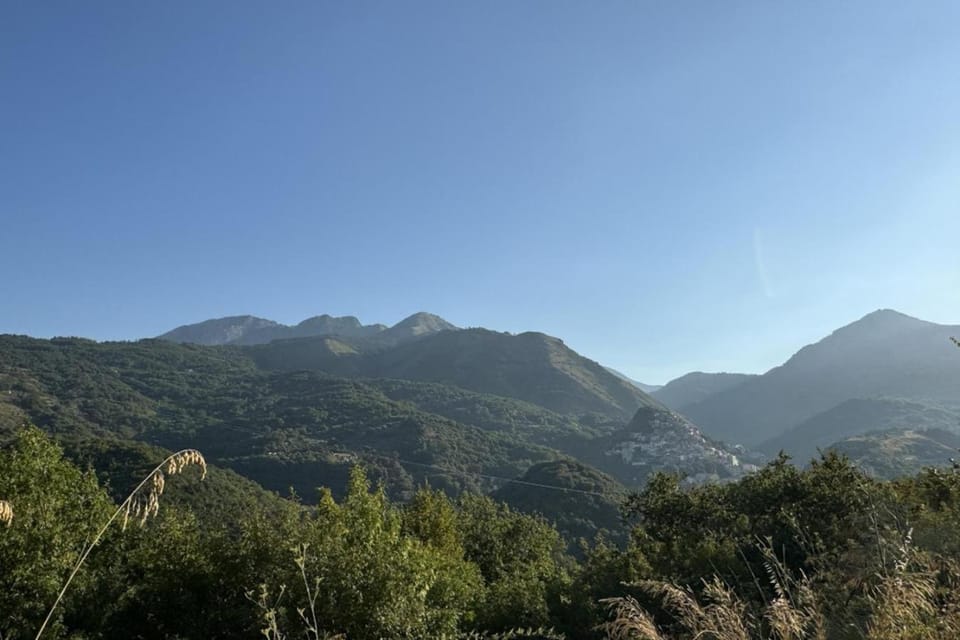 Nearby landmark, Natural landscape, Mountain view