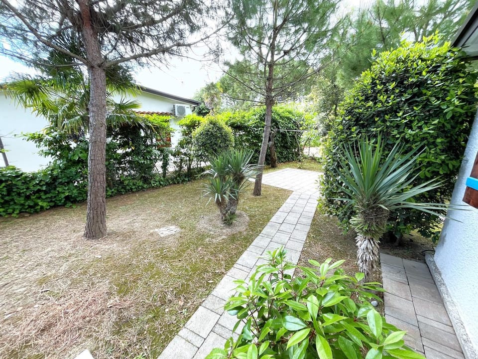 Garden, Garden view