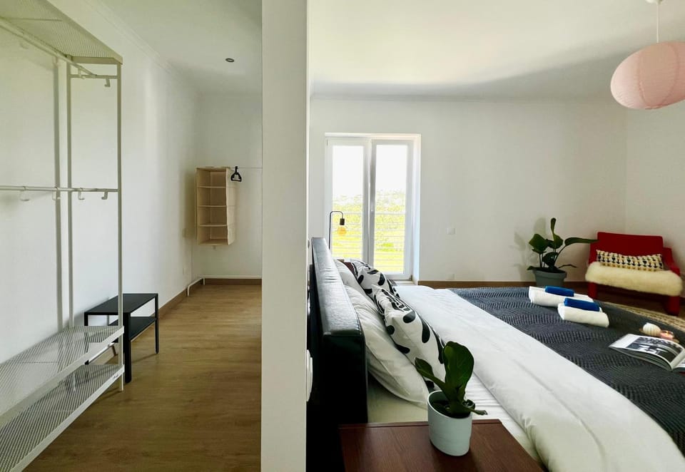Bed, Photo of the whole room, Bedroom, wardrobe