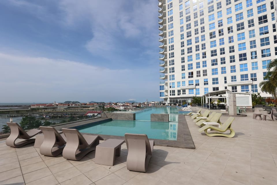The Sands Apartments by AcoModo Apartment hotel in Panama City, Panama