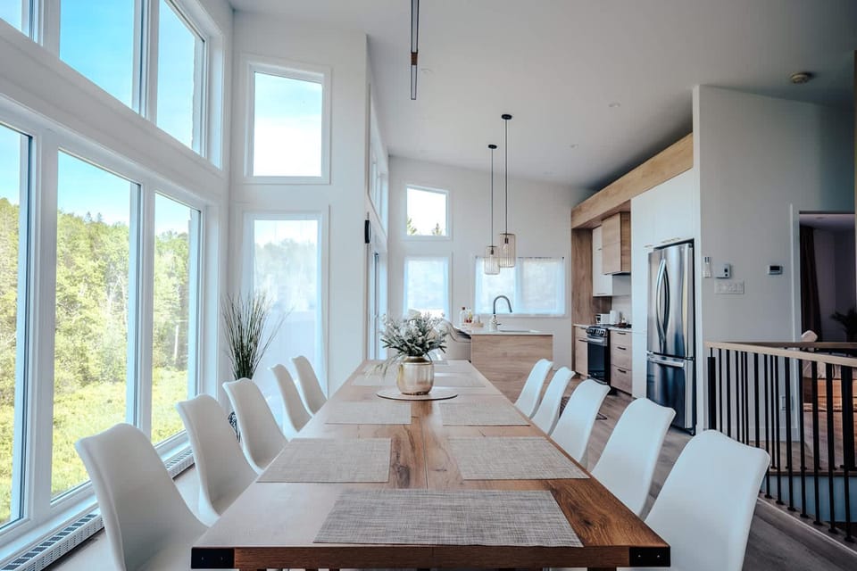 Huge Waterfront Modern Cottage on the Rouge River Chalet in Ontario