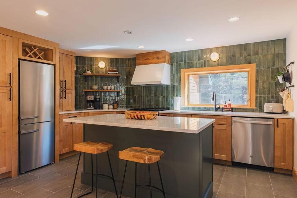 Brookside Cabin and Hot Tub near Woodstock Vermont Cabin in Plymouth