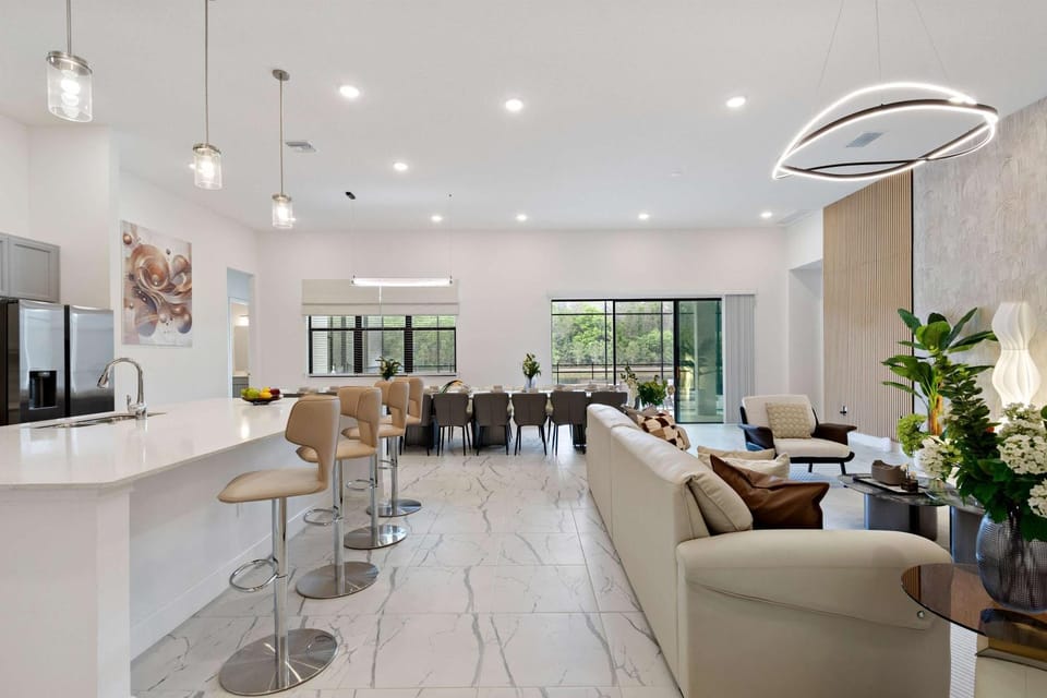 Living room, Seating area, Dining area