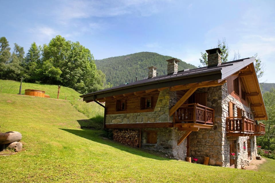 Chalet dei Cervi Chalet in Province of Brescia