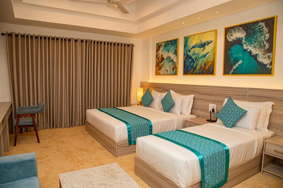 Negombo Beach - The Breeze by Glorious Holidays Apartment in Negombo