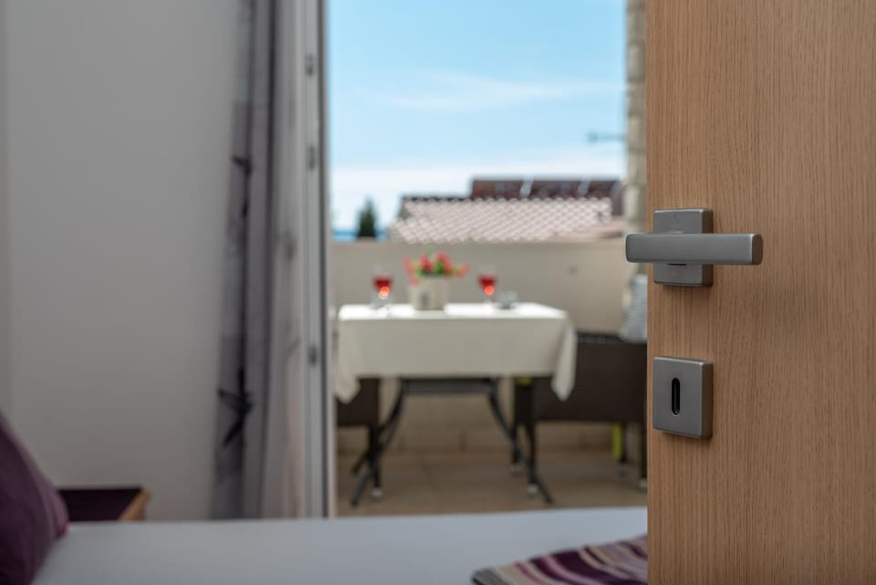 Apartman Duje Apartment in Okrug Gornji