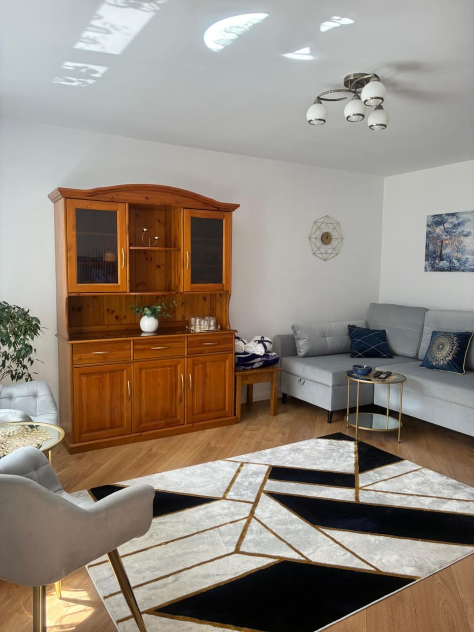 Living room, Seating area