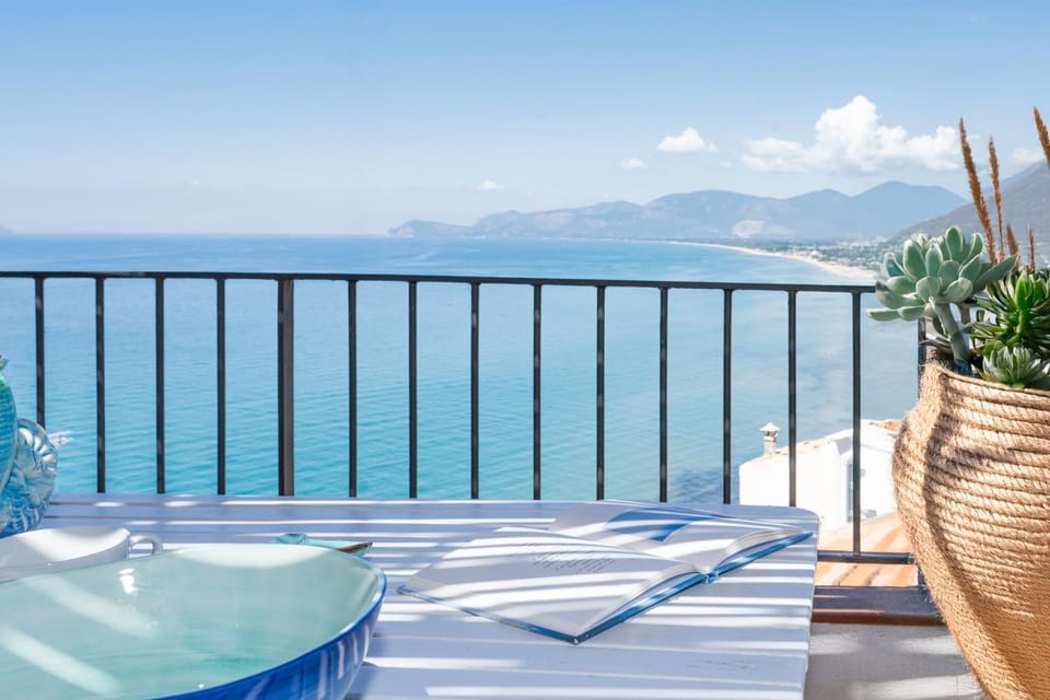 Balcony/Terrace, Balcony/Terrace