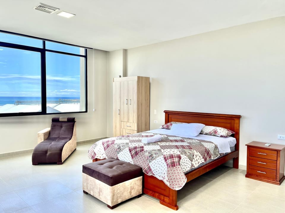 Edificio El Navío Luxury Suite 702 Apartment in Manta