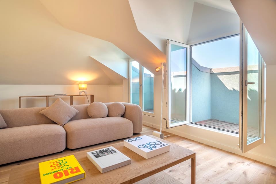 EDiTiON 147 - Luxury Housing Apartment in Porto