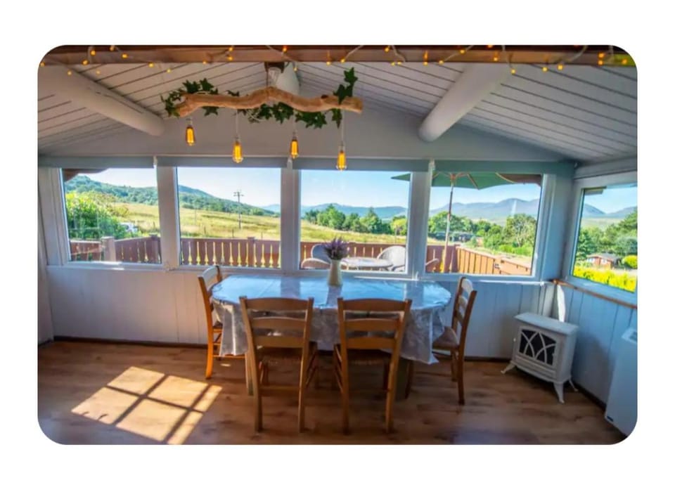 Natural landscape, Dining area, Mountain view