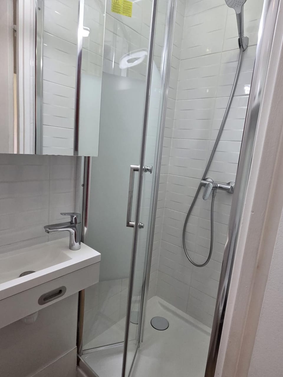 4 min walk to metro, 3 bedrooms &Salon, La Défense Apartment in Puteaux