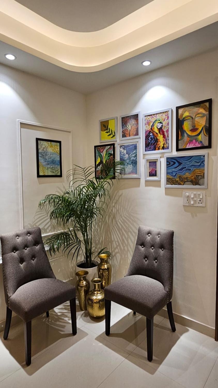 Living room, Decorative detail, Seating area